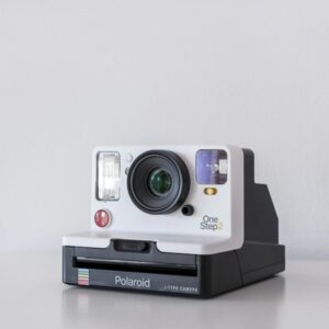 Instant camera